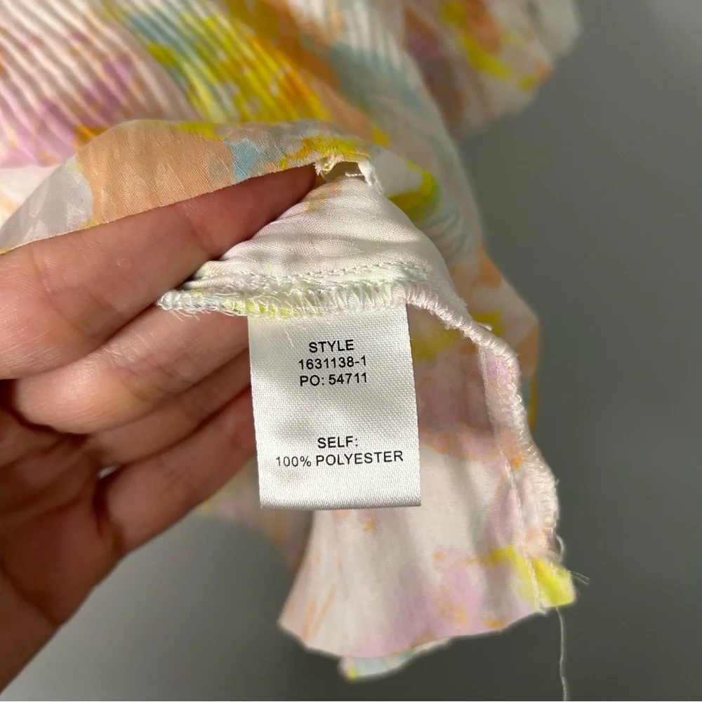 Current Air Anthropologie Pastel Watercolor Printed V-Neck Blouse - Picture 4 of 6